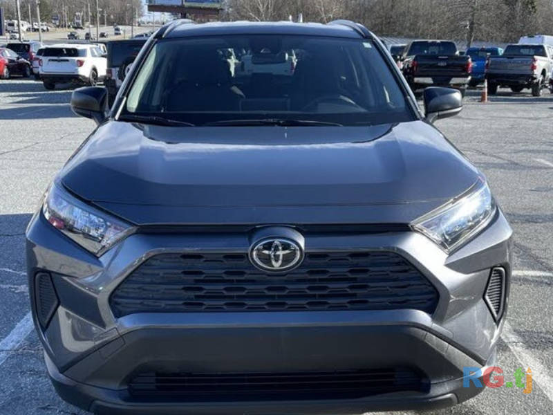 Toyota RAV 4 FWD LE 2.5 2019 г.